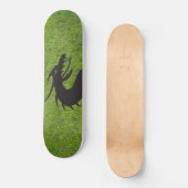 Skateboard Silhouette de dragon, avec herbe en arrière - plan (Recto)
