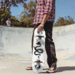 Skateboard Skate chinois Dragon<br><div class="desc">Patiner avec style avec ce design de Dragon chinois cool!</div>