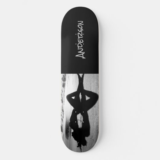 Skateboard Skate noir blanc dame de plage (Recto)