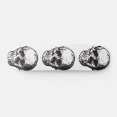 SKATEBOARD SKULLS COOL SKATEBOARDS (Horz)