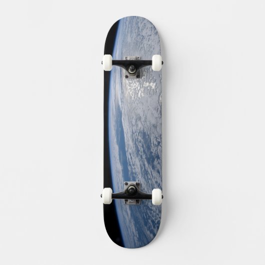 Skateboard Soleil Brillant Sur L'Océan Pacifique Sud. (Recto)