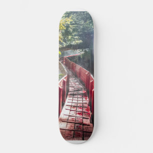 Skateboard Soleil dans les Termas Geometricas, Conaripe, Chil