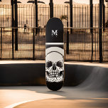 Skateboard Squelette personnalisé Anniversaire fête d'Hallowe<br><div class="desc">Memento mori (1916) par Julie de Graag 

squelette,  crâne,  halloween,  mort,  os,  noir,  mort,  horreur,  blanc,  drôle,  cool,  gothique,  foncé,  crânes,  éffrayant,  goth,  os,  vintage,  mignon,  grunge,  anatomie,  fantôme,  sorcière,  punk,  squelettes,  tarot,  émo,  effrayant,  noir et blanc,  métal</div>