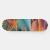 Skateboard Starfish sur la plage à Sunrise (Horz)