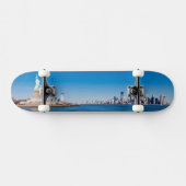 Skateboard Statue de la liberté, du fleuve Hudson et de (Horz)
