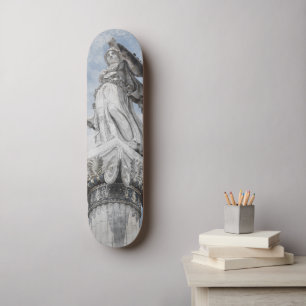 Skateboard Statue grecque classique Athena Carte postale