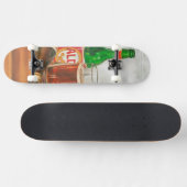 Skateboard Still Life with Beer par Jennifer Goldberger (Horz)