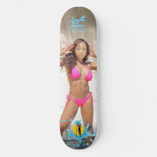 Skateboard Tableau de bord Enyta Romo "Cuerpo"