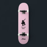 Skateboard Tableau de bord "Fille d'origine"<br><div class="desc">La tablette de skateboard "Original Girl" est une marque unique et nouvelle créée par moi. Vous pouvez le personnaliser avec le nom que vous voulez, comme "Stonewall" ou "Eskimo" par exemple. Il est léger, lisse et flexible - parfait pour les filles qui veulent apprendre à patiner! Cliquez sur "Détails", faites...</div>
