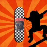 Skateboard Tableau de contrôle cool Carlin mignon<br><div class="desc">Salut, je viens de tomber sur les planches à roulettes à damiers les plus incroyables, et je ne peux pas contenir mon excitation ! Imaginez un superbe design en damier noir et blanc, non seulement élégant, mais aussi aux formes géométriques adorables. Il est parfait pour les enfants qui veulent se...</div>
