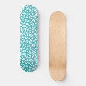 Skateboard Taches de léopard blanc chic sur turquoise (Recto)