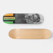 Skateboard Tesla, l'homme de foudre (Horz)