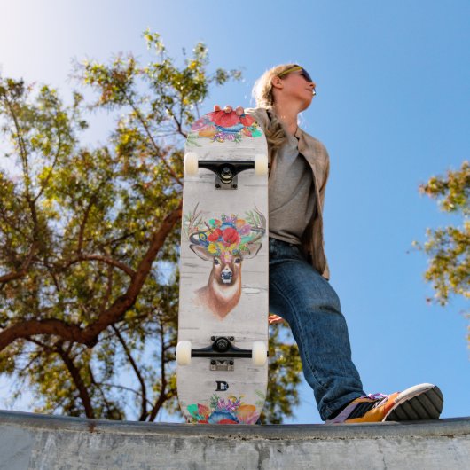 Skateboard Tête de cerf avec Fleurs Marque Dd (Extérieur 1)