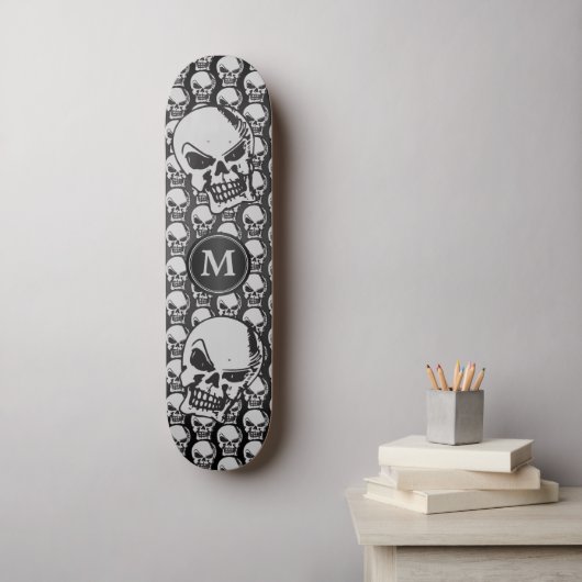 Skateboard Têtes de crâne gris et noir - Monogramme (Art mural)