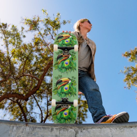 Skateboard Toco Toucan avec Cravate du drapeau brésilien (Extérieur 1)