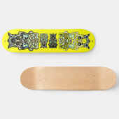 Skateboard Totem Monsters (Horz)