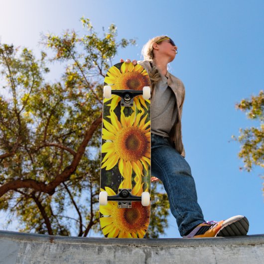 Skateboard Tournesol géant, fleurs jaunes motif (Extérieur 1)