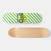Skateboard Tracteur agricole vert avec jaune; vert et blanc (Horz)