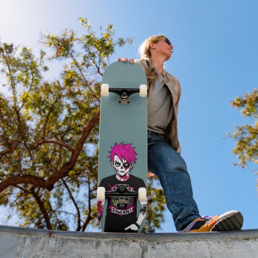 Skateboard Un type zombie en T-shirt zombie (Extérieur 1)