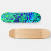 Skateboard Une expérience florale de vert bleu (Horz)