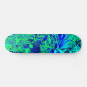 Skateboard Une expérience florale de vert bleu (Horz)
