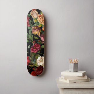 Skateboard Vintage night floral garden pattern