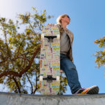 Skateboard Votre (Court) nom est partout<br><div class="desc">Créez un jeu de skateboard très personnalisé. Votre nom personnalisé apparaît partout sur ce skateboard dans un collage de différentes polices et styles de lettres. Le lettrage en rouge, jaune, orange, vert citron, turquoise, rose et violet est placé contre un arrière - plan de couleur crème ou bronzée. Ce style...</div>