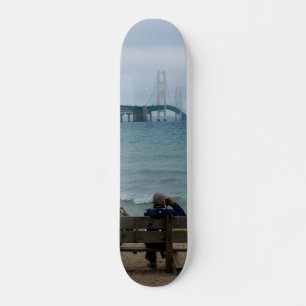 Skateboard Vue du pont Mackinac
