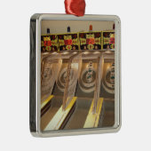 SKEE BALL! METALEN ORNAMENT (Rechts)