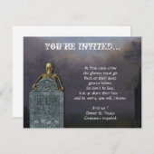 Skelet en grafsteen in begraafplaats Halloween Par Kaart (Voorkant / Achterkant)