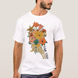 Skelet Hand Holding Bloemen Halloween T-shirt