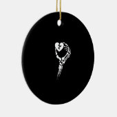 Skelet Hand Holding Heart Keramisch Ornament (Rechts)