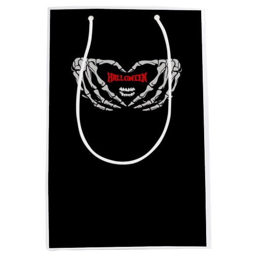 Skelet handen gevouwen in een hart. Grappig Hallow Medium Cadeauzakje (Voorkant)