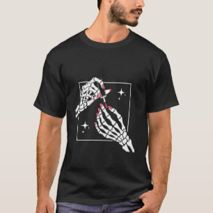 Skelet Handen Manicure Rode Nagels Lak Gotische Ha T-shirt