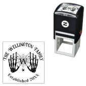 Skelet Handen Spinnenweb Init Familienaam Opgerich Zelfinktende Stempel (In situ)