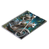 Skelet op een helikopter gemonteerd met een wolf h notitieboek (Linkerzijde)