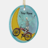 Skelet rijdt op fiets keramisch ornament (Rechts)