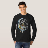 Skeleton Astronaut Eating Pizza op de maan T-shirt (Voorkant volledig)