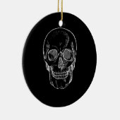 Skeleton Face op een Keramisch Ornament (Rechts)