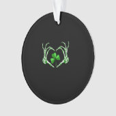 Skeleton Hand Heart Shamrock St Patricks Day Paddy Ornament (voorkant)