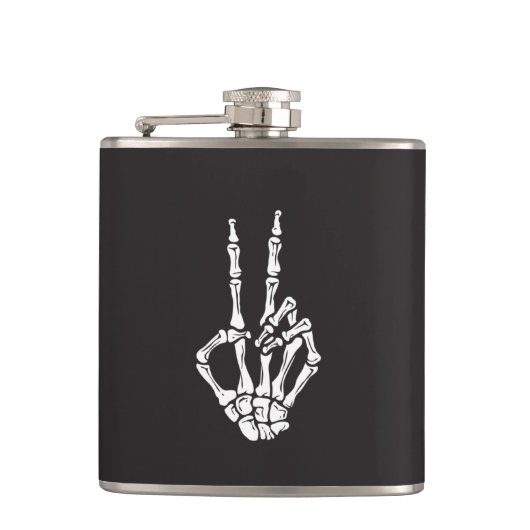 Skeleton Hand met Vrede teken op een Heupfles (Voorkant)