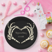 Skeleton Hands Heart Shape Custom Wedding Papieren Bordje (Feest)
