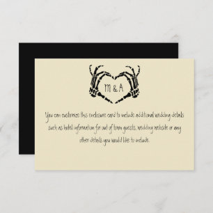 Skeleton Hands Heart Shape Wedding Informatiekaartje
