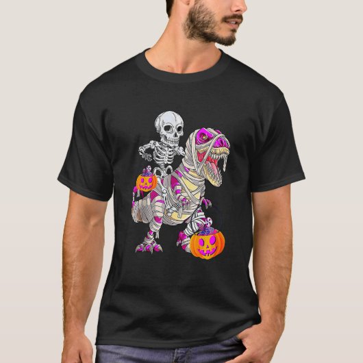 Skeleton Riding Mummy Dinosaur Rex Halloween Pump T-shirt (Voorkant)