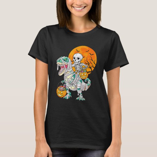 Skeleton Riding Mummy Dinosaur Rex Halloween Pump T-shirt (Voorkant)