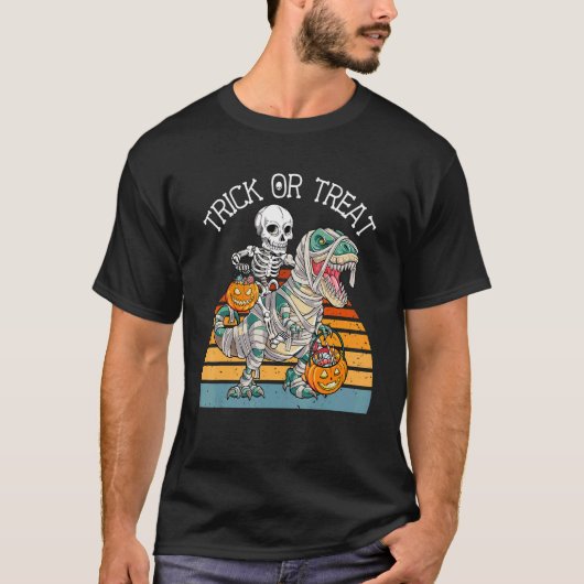 Skeleton Riding Rex Trick or treat Kind Love Dinos T-shirt (Voorkant)