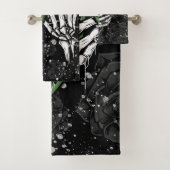 Skeleton Roos met Silver Black Gothic Glam Bad Handdoek (Insitu)
