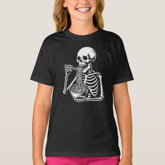 Skeleton Slurping Noodles T-shirt (Voorkant)