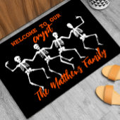 Skeleton Welkom bij onze gepersonaliseerde crypt Deurmat