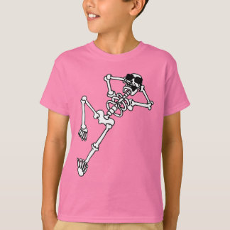 Skeleton with sunglasses resting. t-shirt